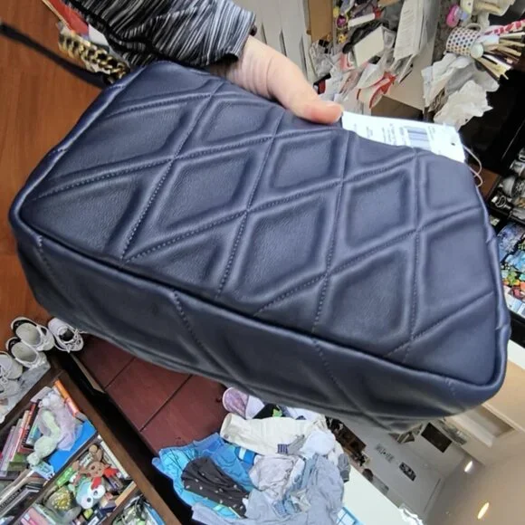 COACH Times Square Tabby 20 Navy Leather With Quilting - Picture 4 of 10